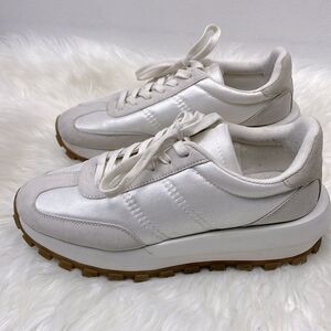 H&M | cream white chunky platform sneakers 8.0